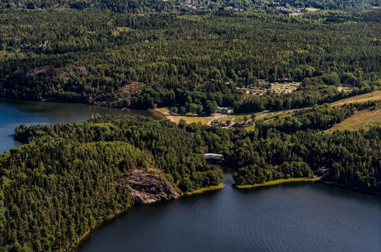 Stockholm Swecamp Flottsbro Hotel ฮูดดิงเง ภายนอก รูปภาพ